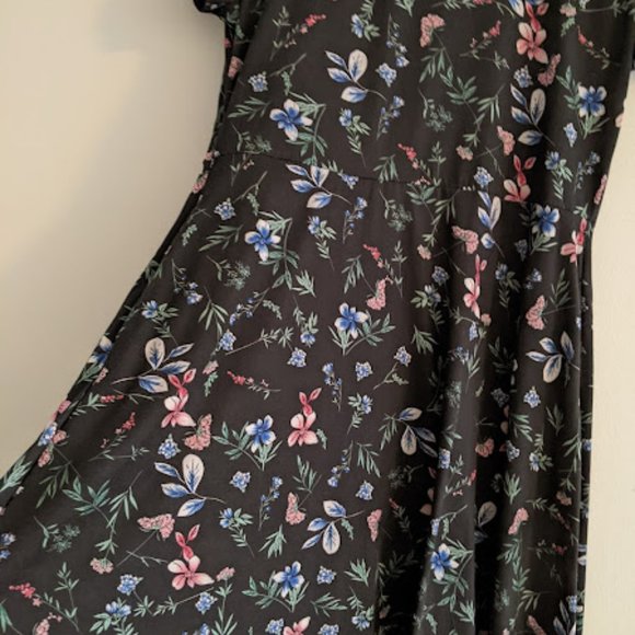 Heylo Fashion Black Floral Short Sleeve Dress Size XXL - Picture 7 of 8